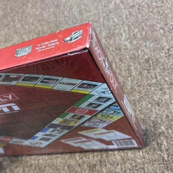 Monopoly ESPN Ultimate Sports Fan Edition Board Game New Factory Sealed - Picture 9 of 10